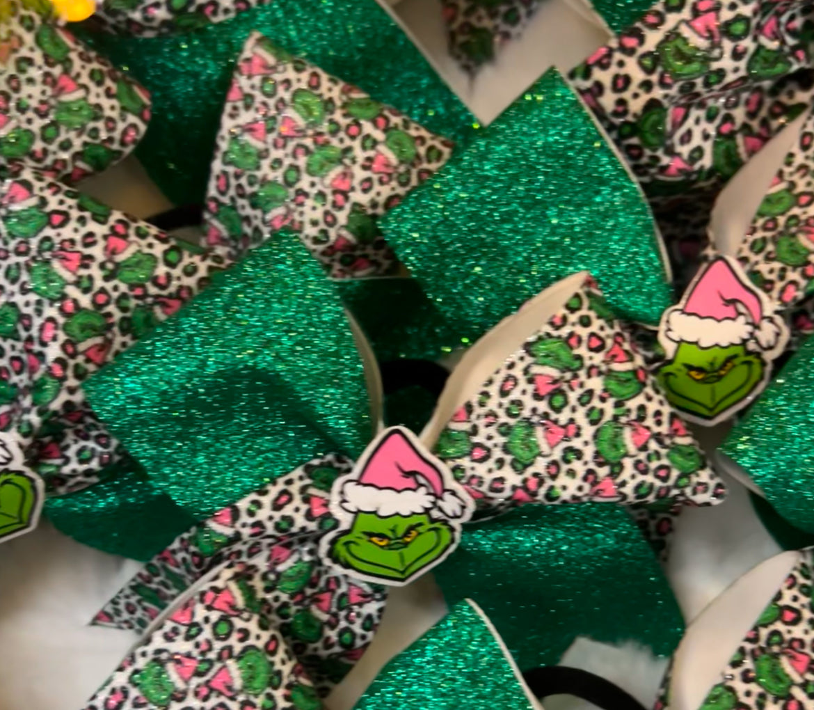 Throwin' Bows Cheer Bow Pink Grinch